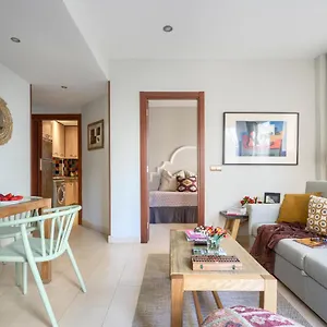 https://apartamentos-suites-oficentro.hotelsinnerja.org