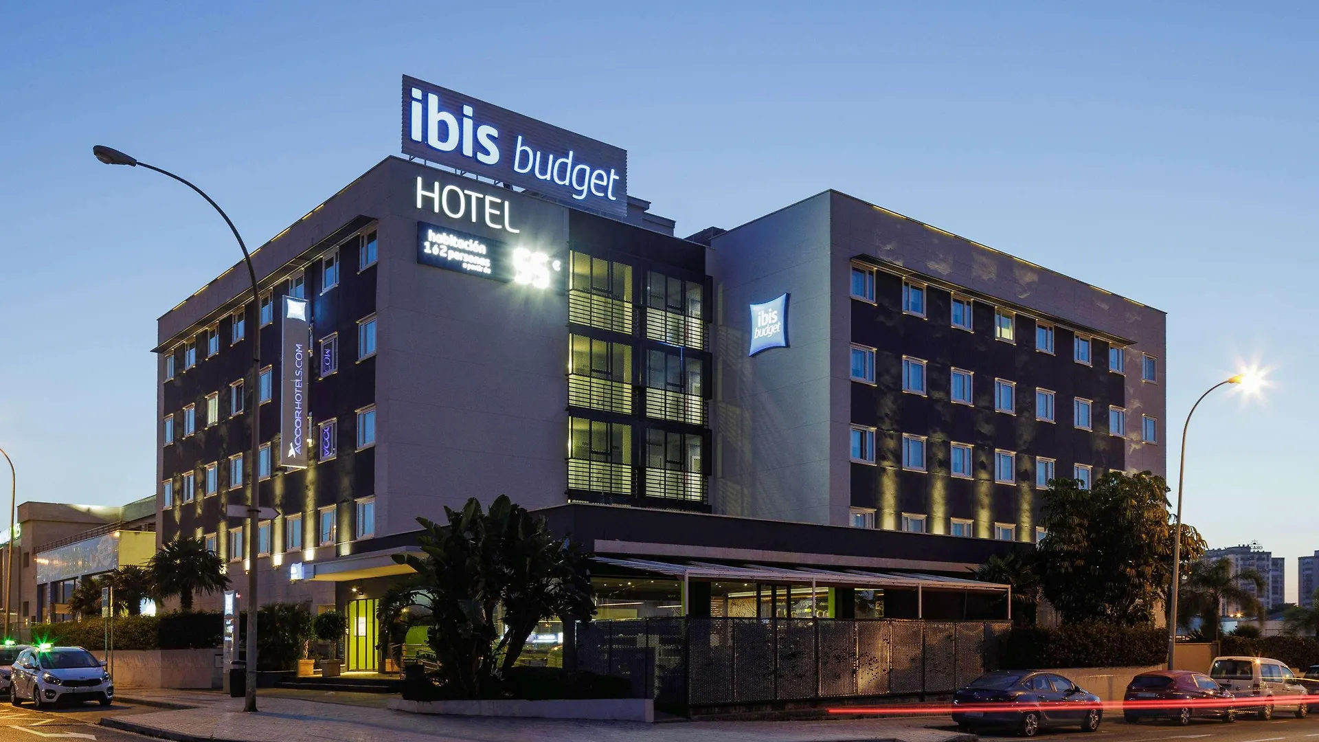 Ibis Budget Malaga Aeropuerto Avenida De Velazquez contacts